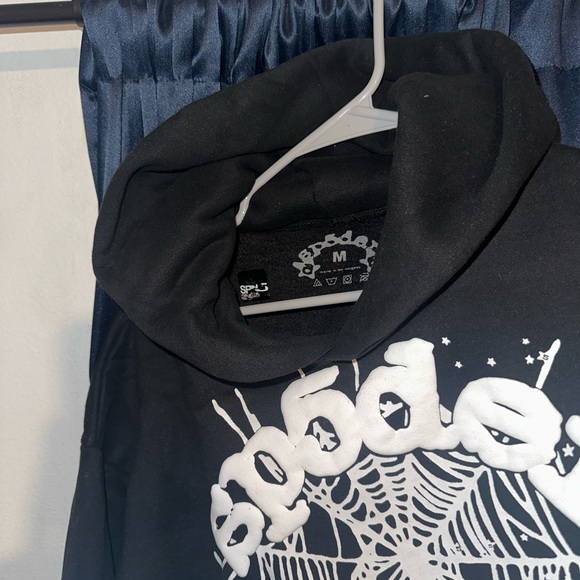 Black Spider OG Web Hoodie size medium - Picture 4 of 6
